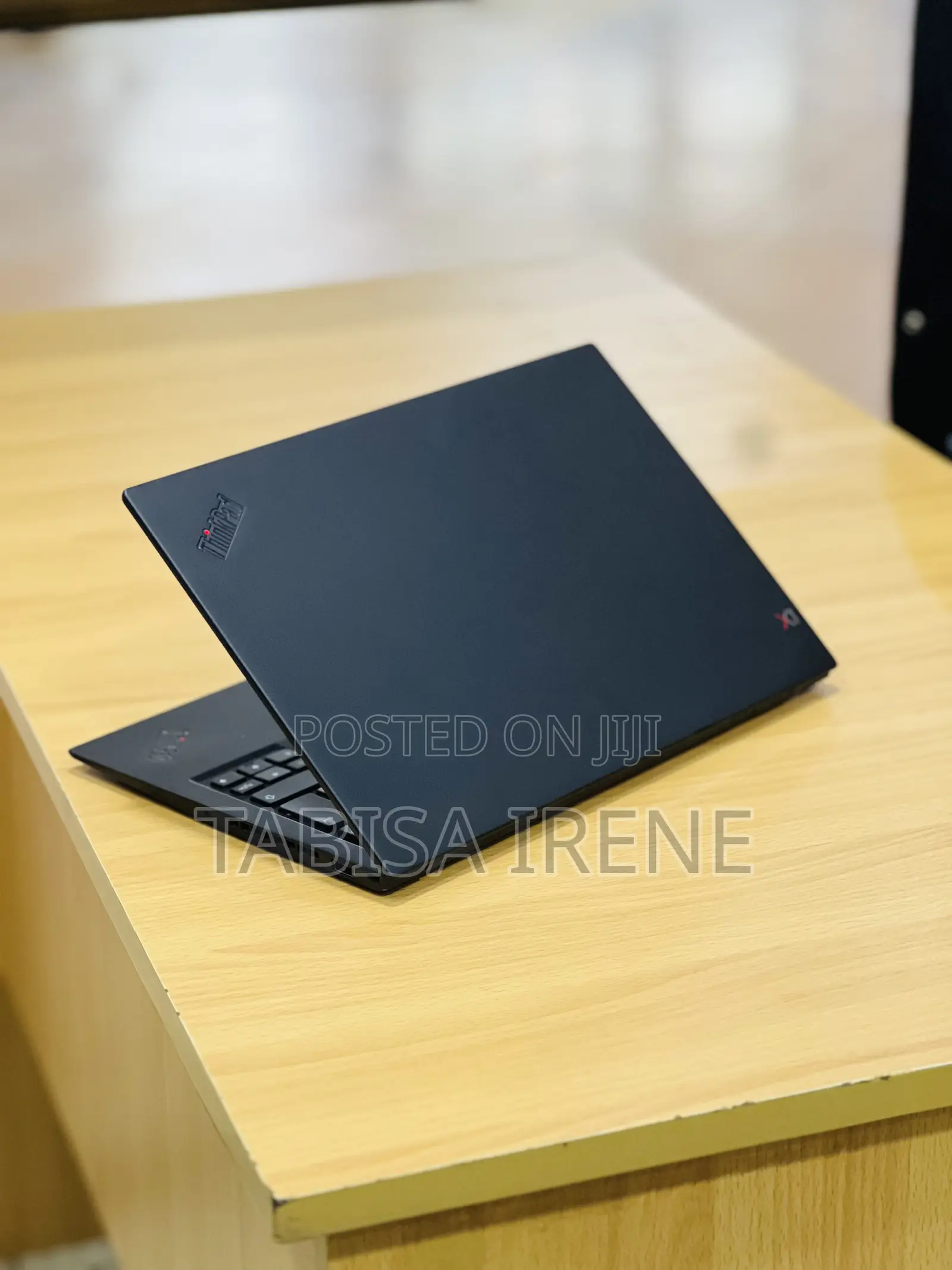 New Laptop Lenovo ThinkPad X1 Carbon 8GB Intel Core i7 SSD 256GB