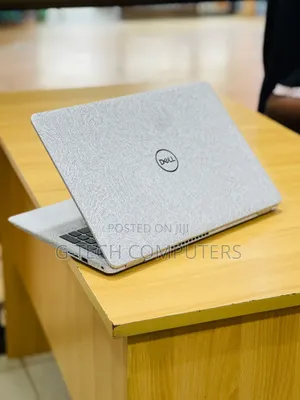 New Laptop Dell Inspiron 15 5548 8GB Intel Core i7 SSD 256GB