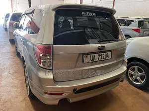 Subaru Forester 2011 Silver