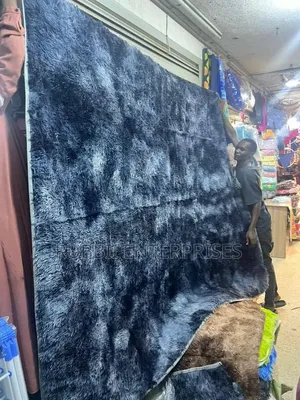 Large Fuax Carpet 2m ×2.5m