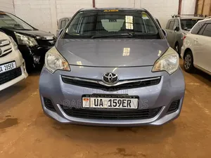 Toyota Ractis 2012 Blue