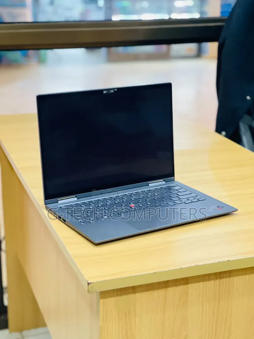 New Laptop Lenovo ThinkPad X1 Yoga 16GB Intel Core i7 SSD 512GB