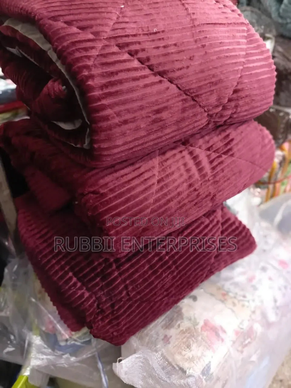 Velvet Duvet ~ Maroon
