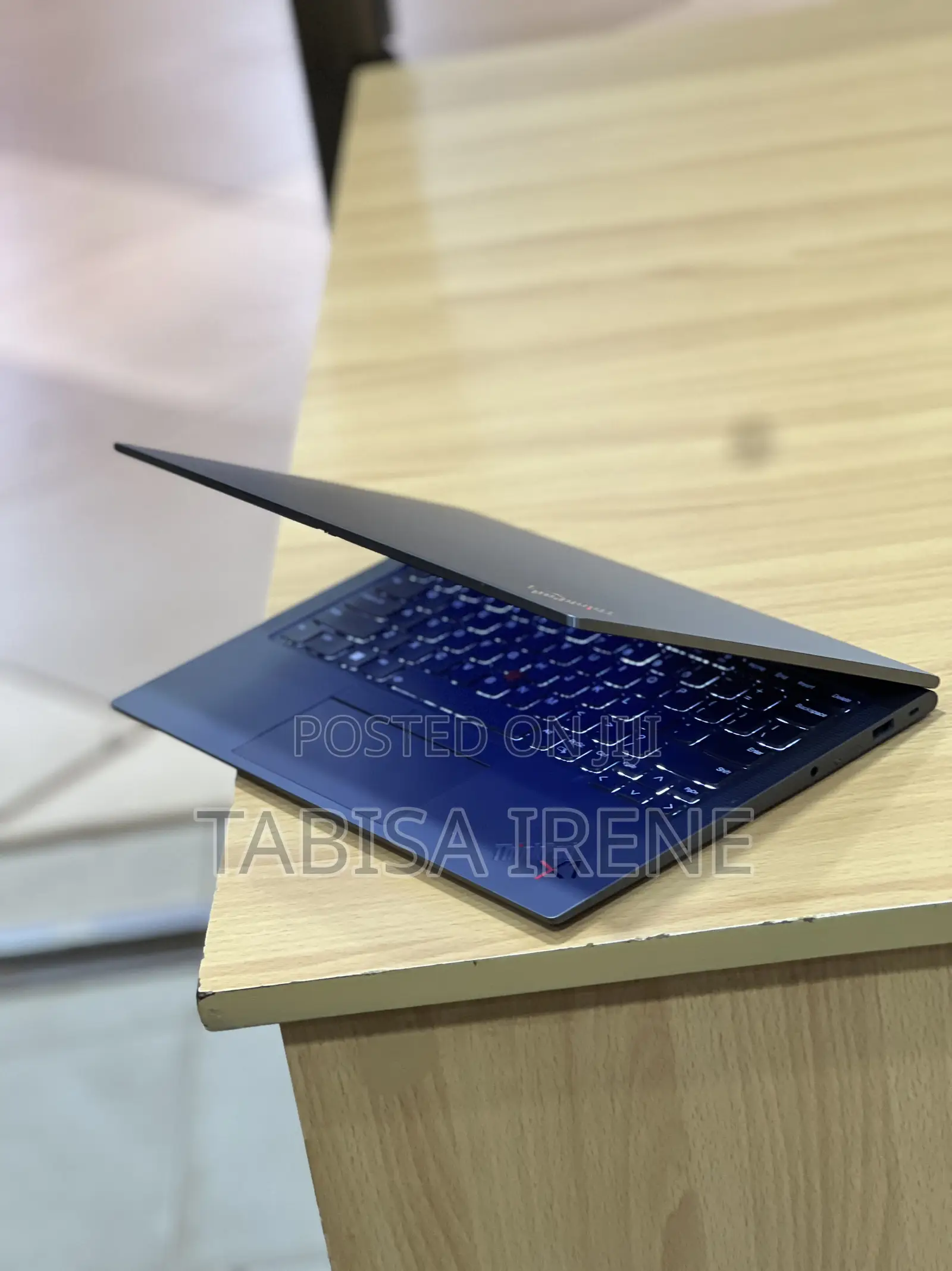 New Laptop Lenovo ThinkPad X1 Yoga 16GB Intel Core i7 SSD 512GB