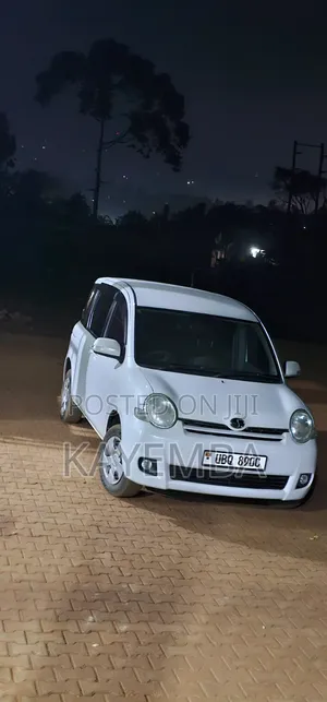 Toyota Sienta 2010 for Hire With a Professional Driver.