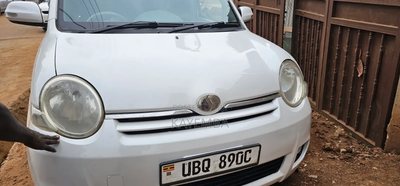 Toyota Sienta 2010 for Hire With a Professional Driver.