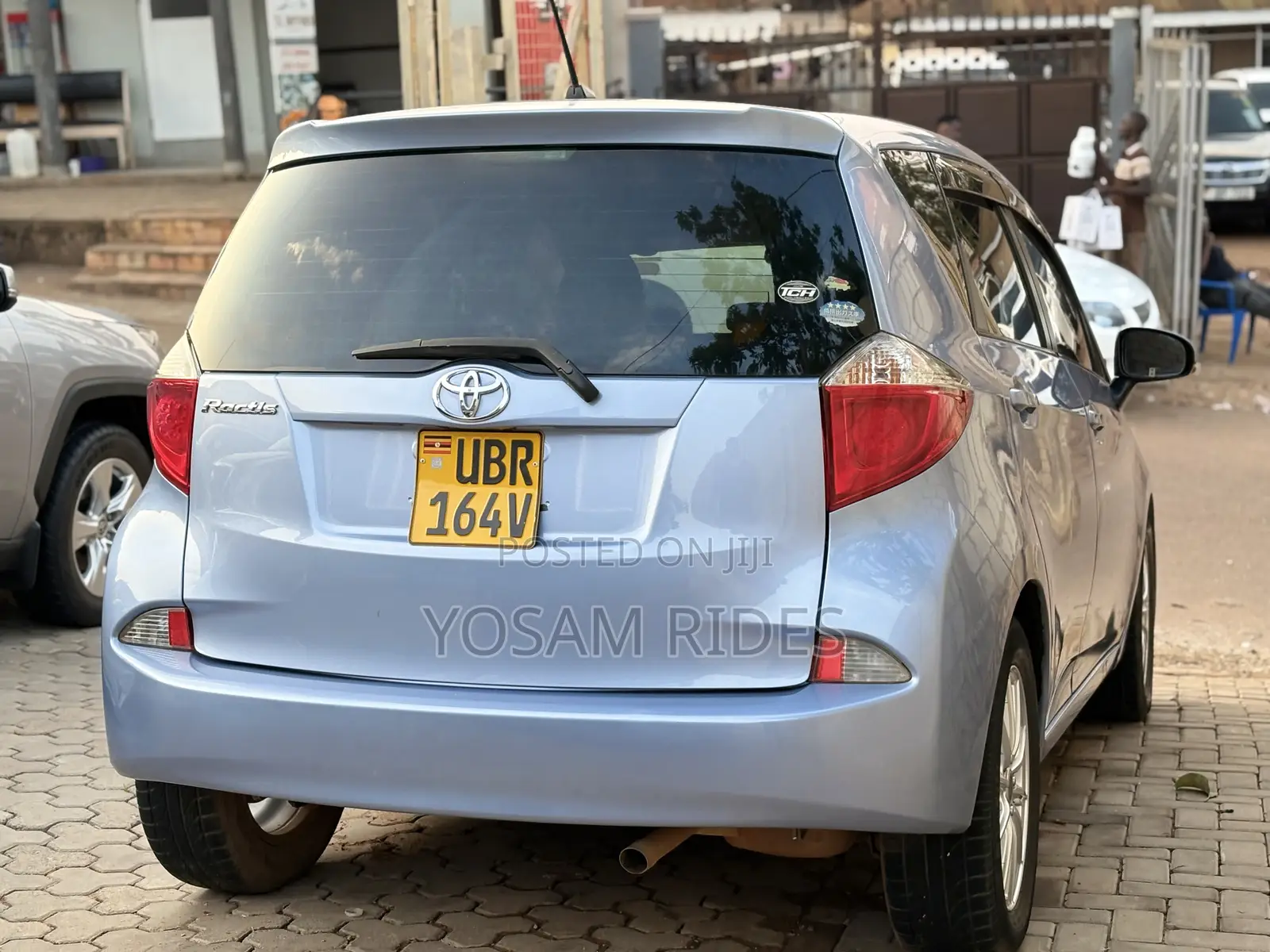 Toyota Ractis 1.5 FWD 2011 Blue