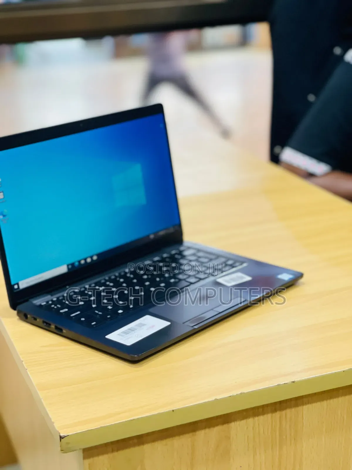 New Laptop Dell Latitude 5300 8GB Intel Core i5 SSD 256GB