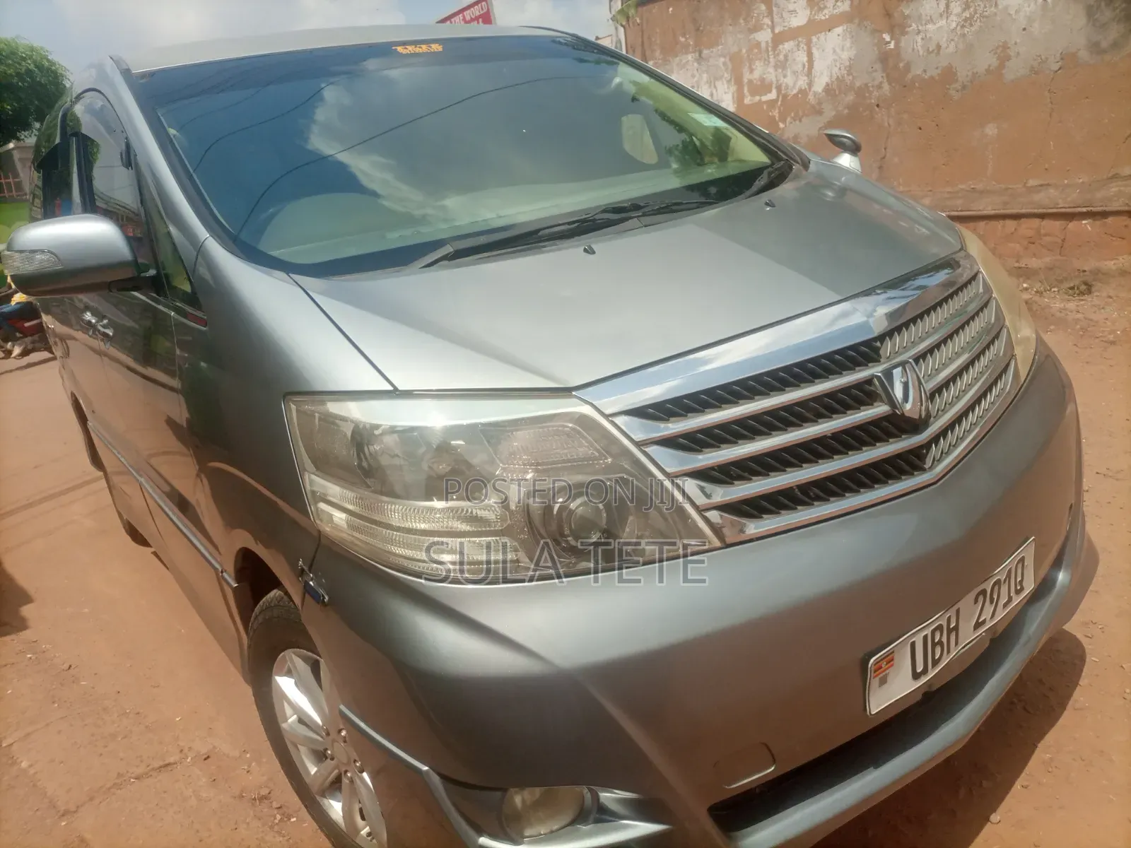 Toyota Alphard 2.4 Petrol FWD 2008 Silver