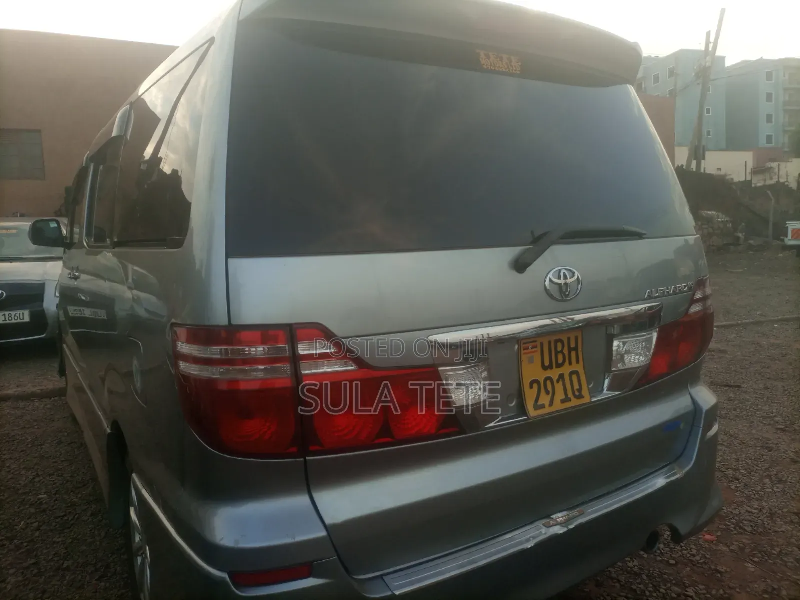 Toyota Alphard 2.4 Petrol FWD 2008 Silver