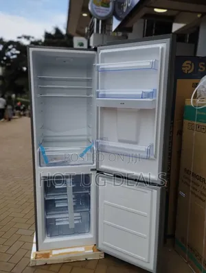 SPJ 427L 2-Door Bottom Freezer Refrigerator With Water Dispenser