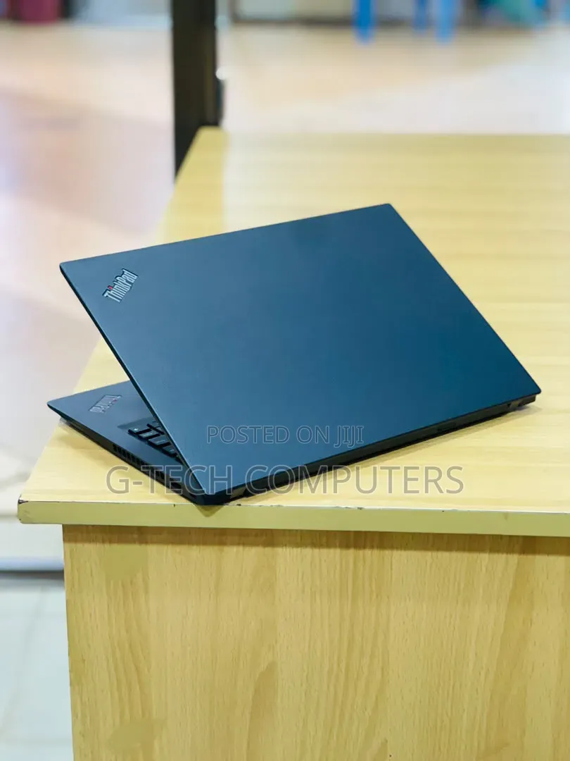 New Laptop Lenovo ThinkPad t495s 16GB AMD Ryzen 7 SSD 512GB
