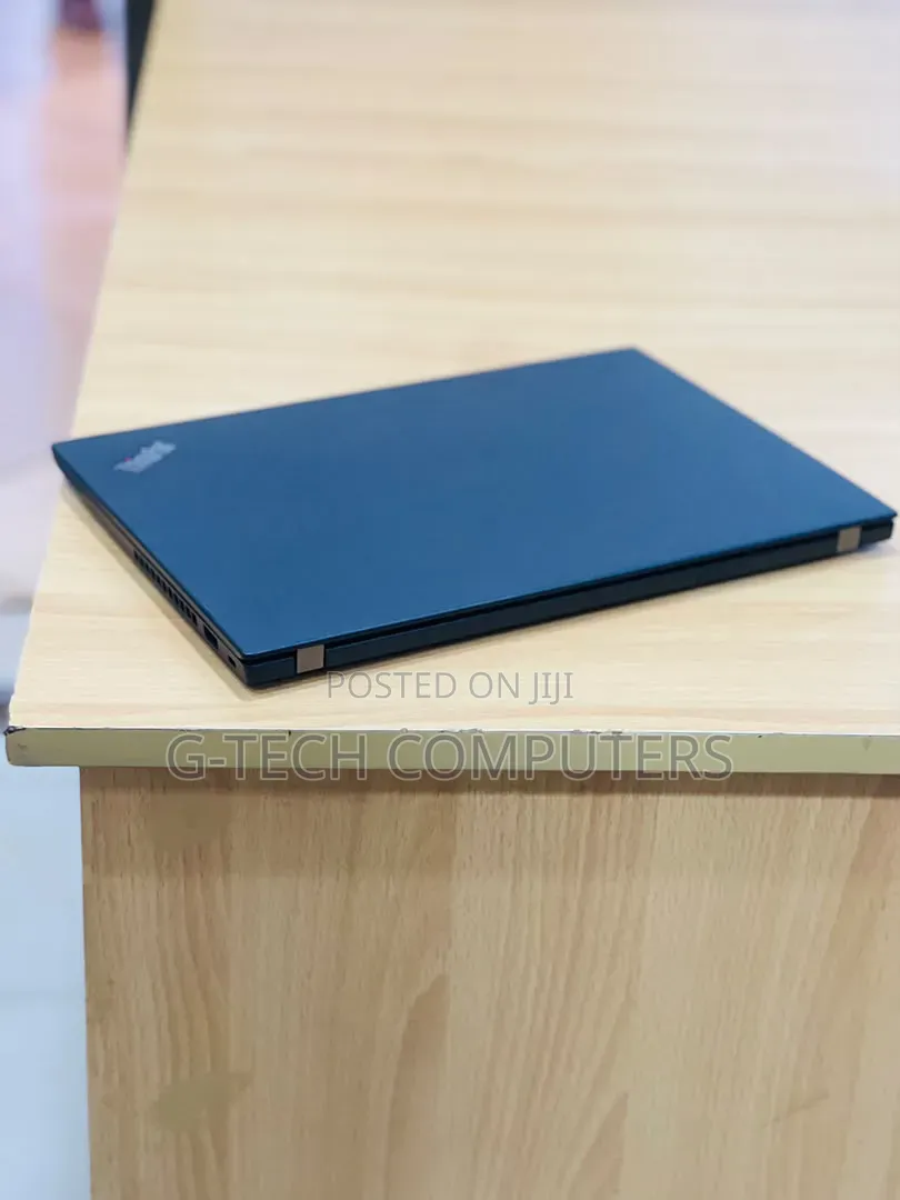 New Laptop Lenovo ThinkPad t495s 16GB AMD Ryzen 7 SSD 512GB