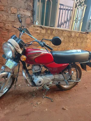 Bajaj Boxer BM100ES 2013 Red
