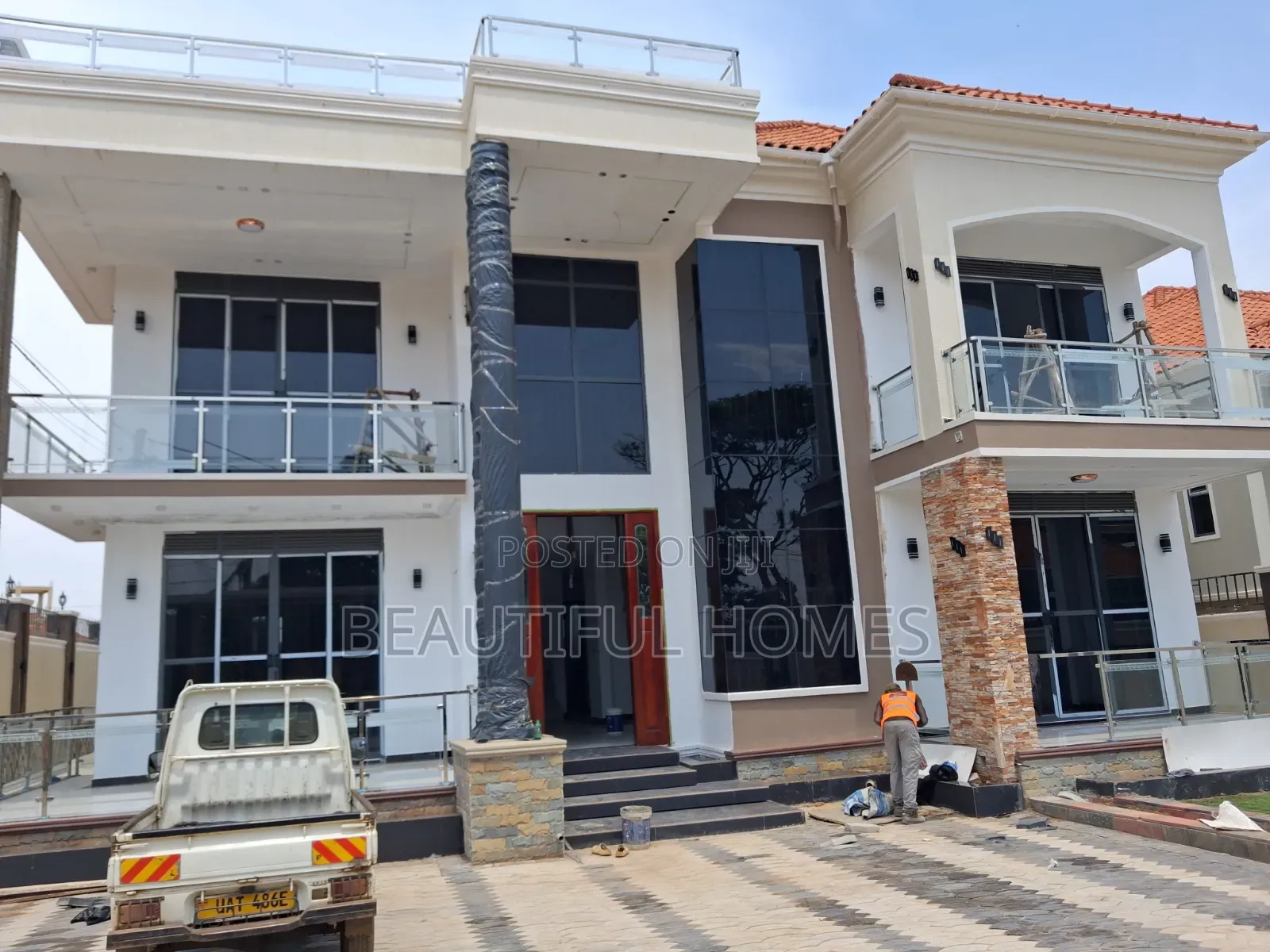 Furnished 6bdrm Mansion in Najjera, Central Division for sale