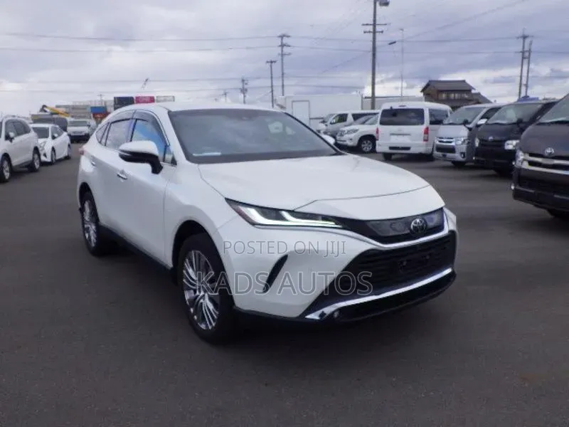 Toyota Harrier 2.0 2021 Pearl