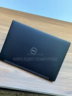 Laptop Dell Latitude 7390 8GB Intel Core i5 SSD 256GB
