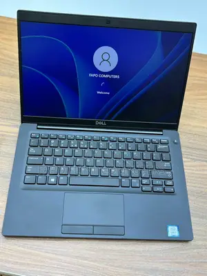 Laptop Dell Latitude 7390 8GB Intel Core i5 SSD 256GB
