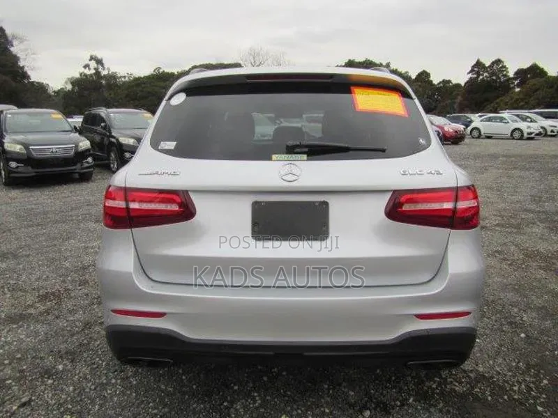 Mercedes-Benz GLC-Class 2019 Silver