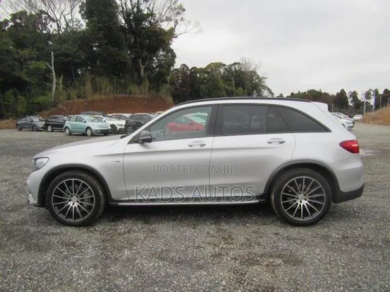 Mercedes-Benz GLC-Class 2019 Silver