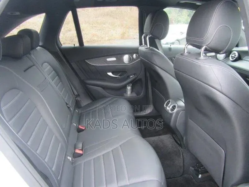 Mercedes-Benz GLC-Class 2019 Silver