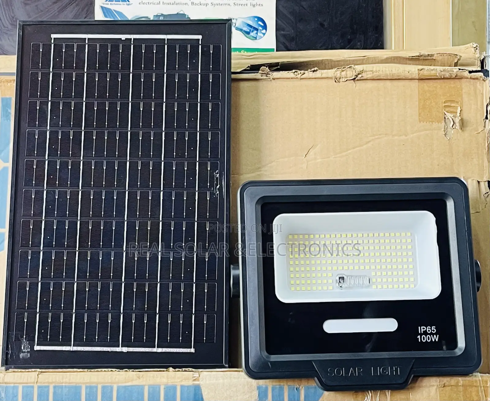 100w Solar Flood Light