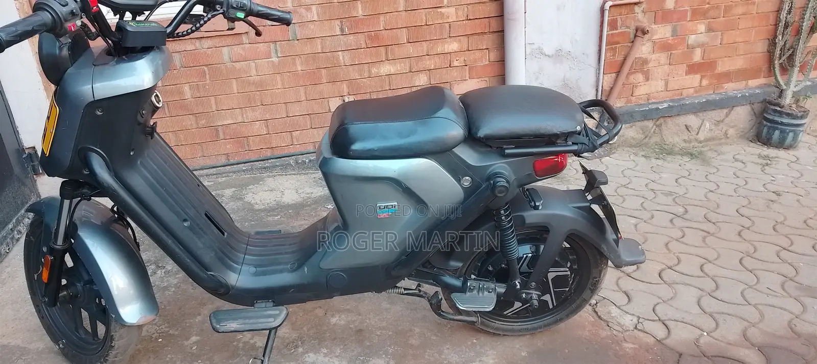 Motorcycle 2024 Gray