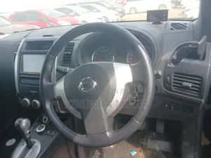 Nissan X-Trail 2013 Black