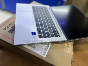 Laptop HP EliteBook 840 G10 16GB Intel Core i7 SSD 512GB
