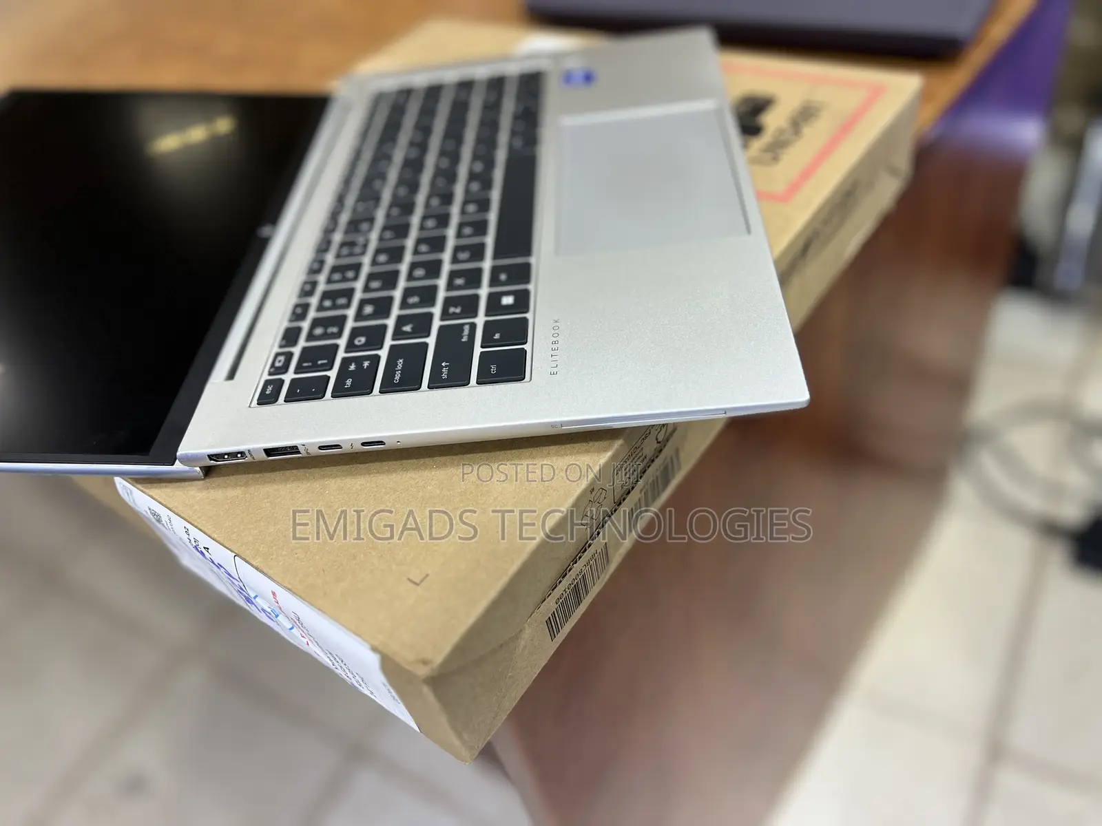 Laptop HP EliteBook 840 G10 16GB Intel Core i7 SSD 512GB