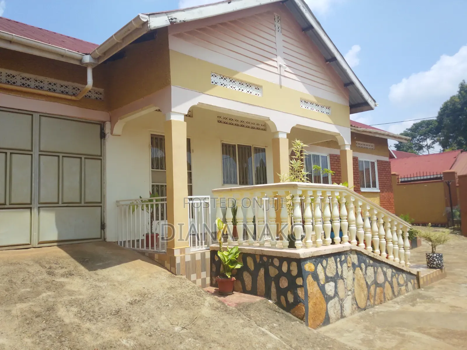 Furnished 4bdrm Bungalow in Wakiso / Wakiso for sale