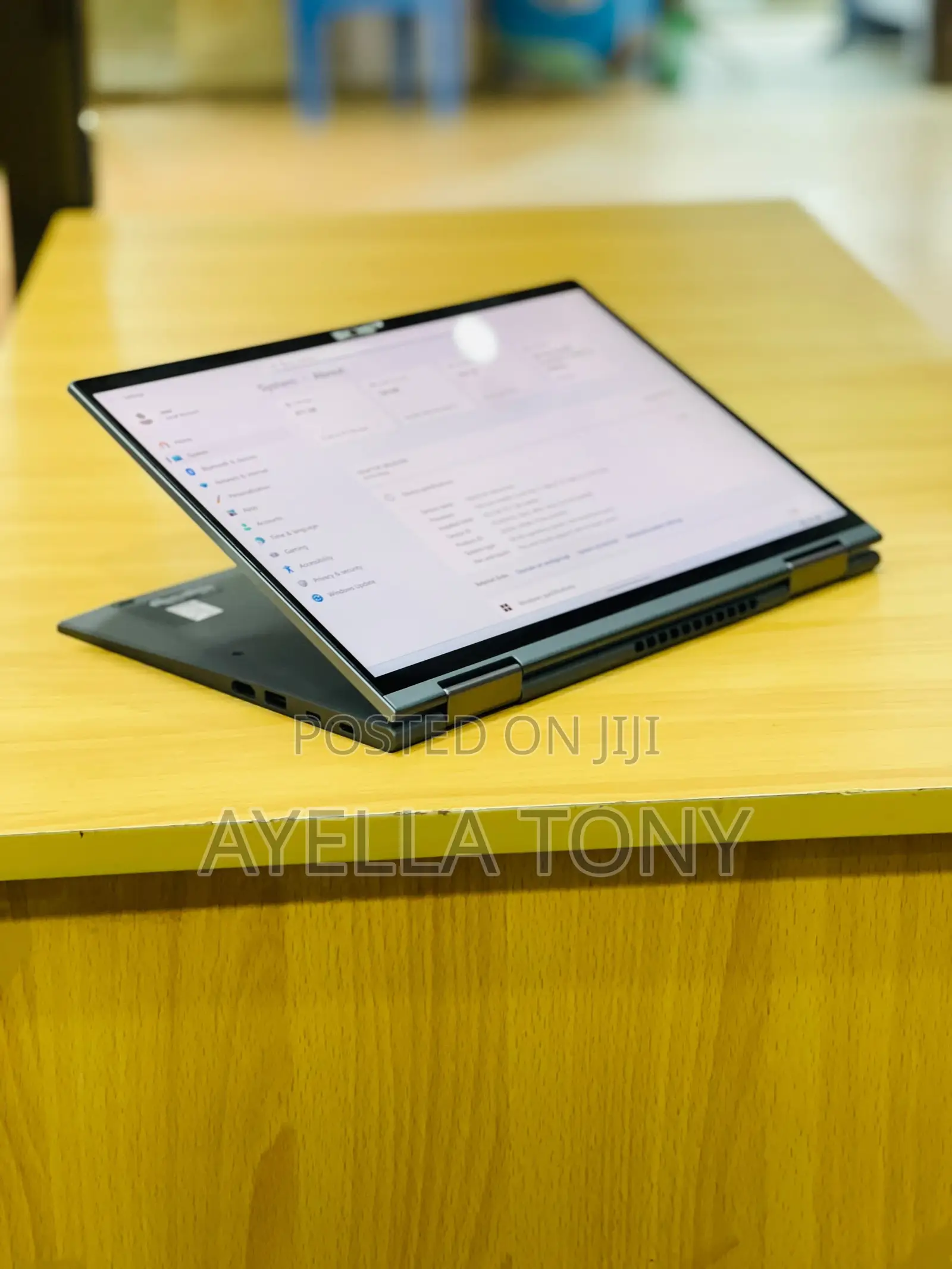 New Laptop Lenovo ThinkPad X1 Yoga 16GB Intel Core i7 SSD 512GB