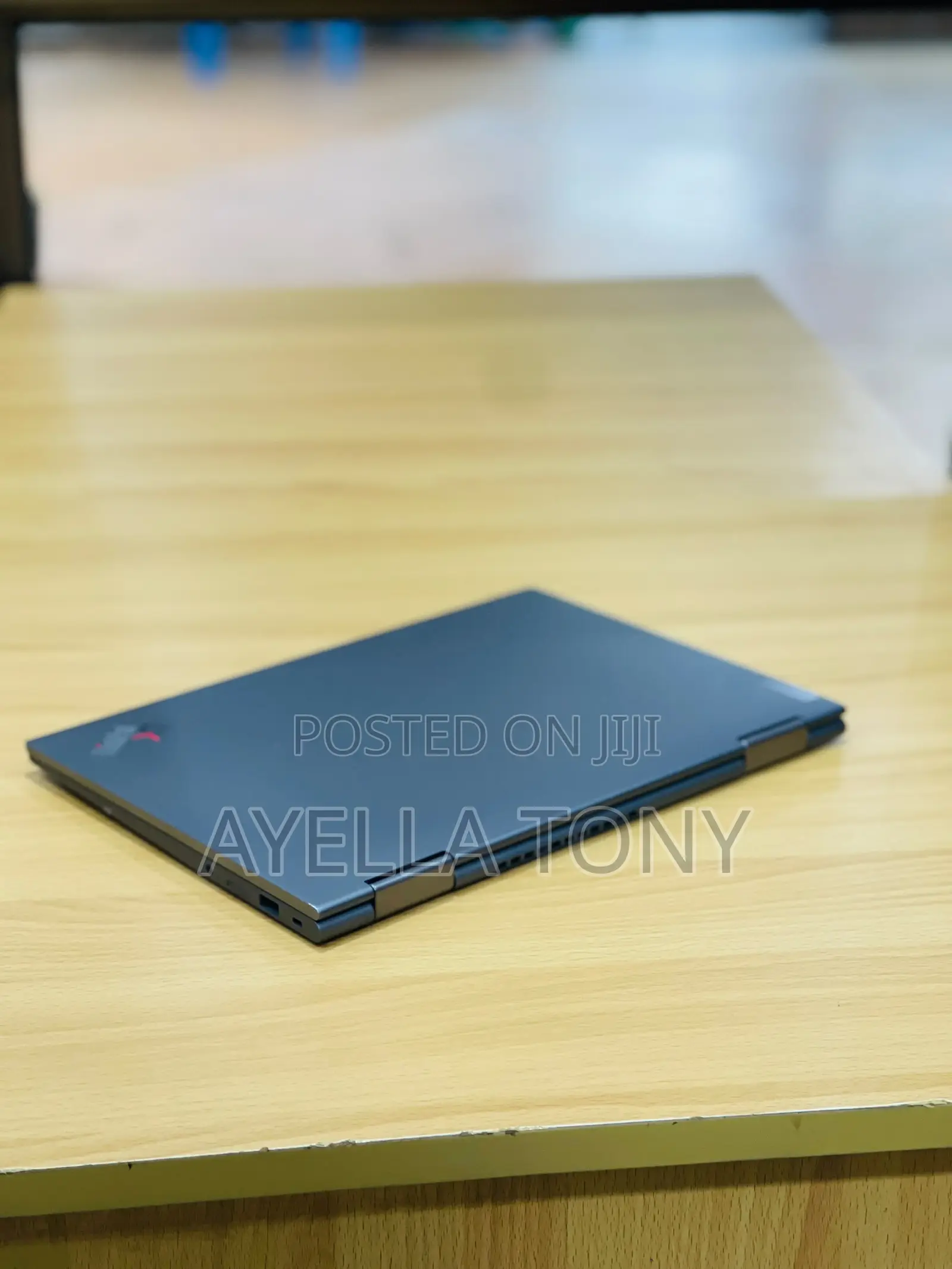 New Laptop Lenovo ThinkPad X1 Yoga 16GB Intel Core i7 SSD 512GB