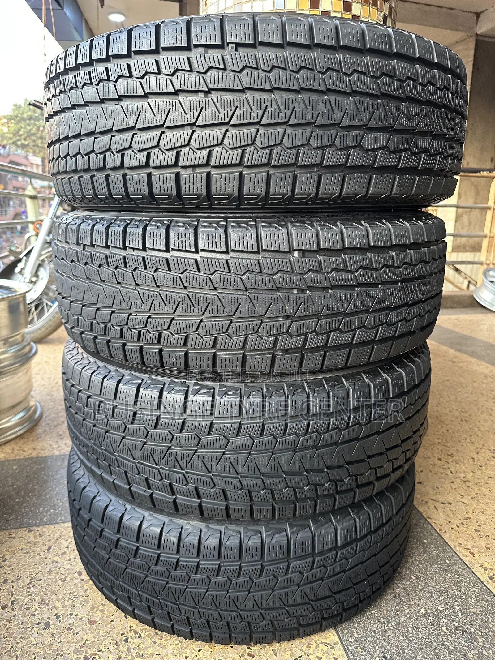 225/65r17 Yokohama All Terrain Japan Used Tires