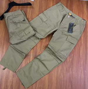 Causal Cargo Pants