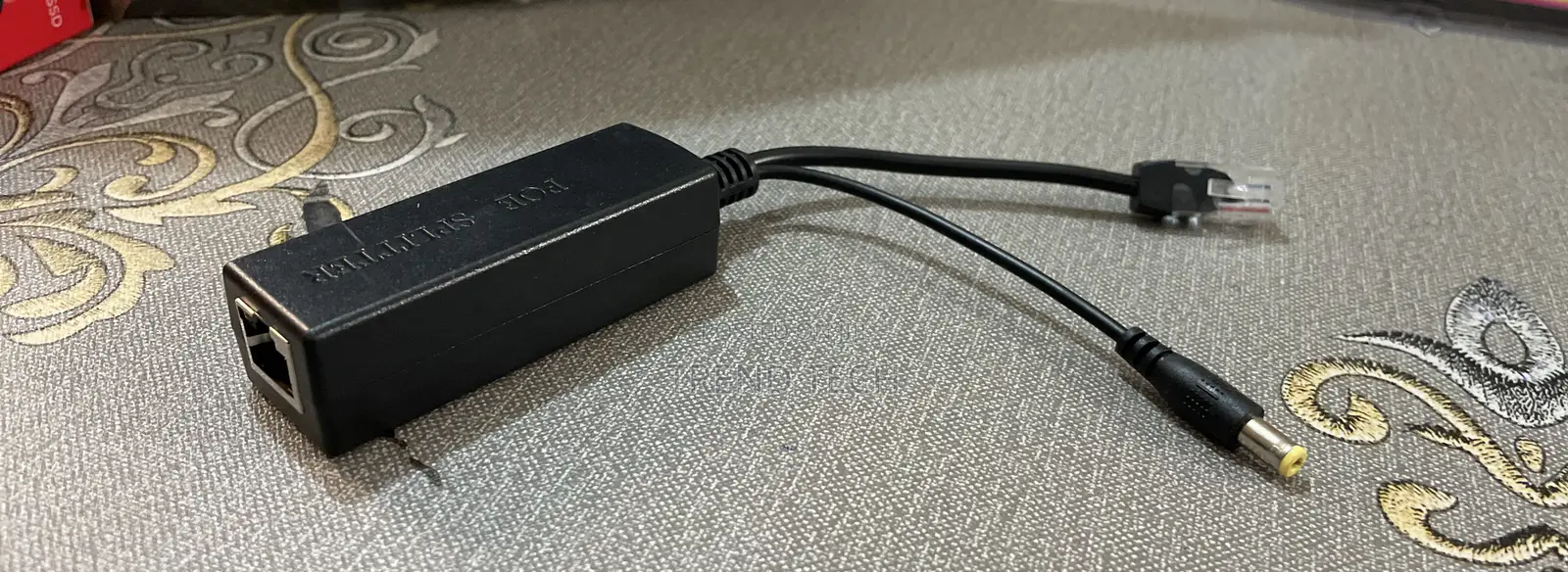Poe Splitter