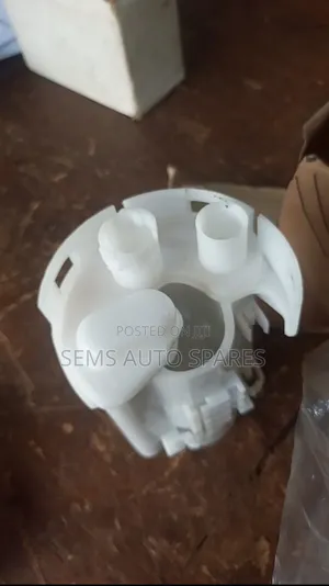 Fuel Filter - Toyota Noah