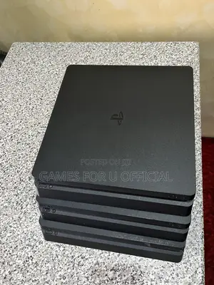 FXT PS4 Chipped 8 Games UK Used