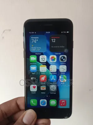 Apple iPhone SE (2020) 64 GB Black