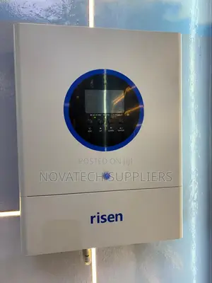 12kW Risen Solar Hybrid Inverter 230V 500V PV Inpu 11KW Solar Input