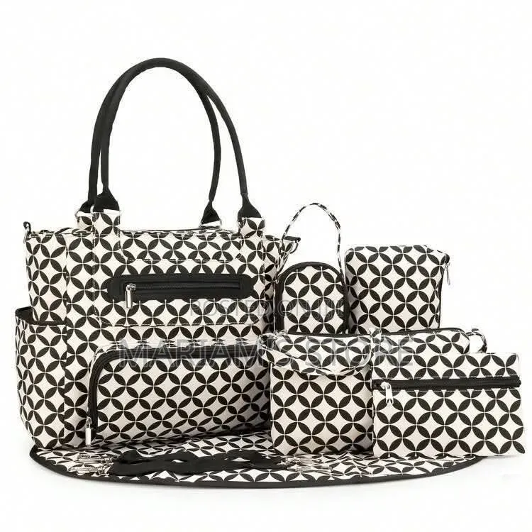 7-Piece Diaper Bag Set With a Spacious Black-and-White Colour