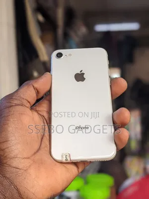 Apple iPhone 8 64 GB White