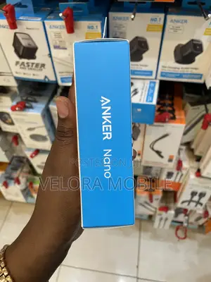 Anker 100W Smart Display USB C Adapter