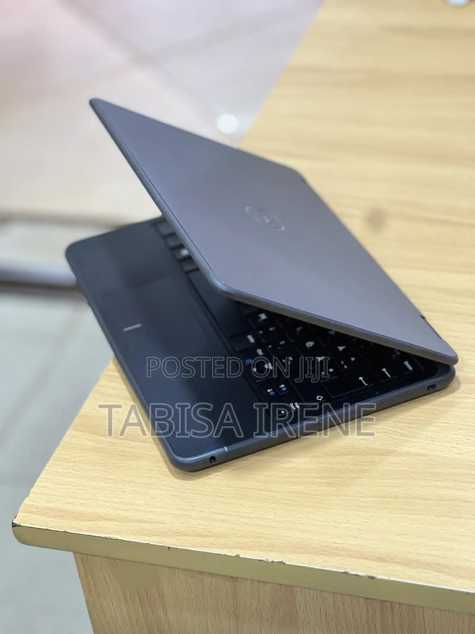 New Laptop Dell Latitude 3190 4GB Intel Celeron SSD 128GB