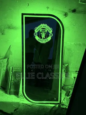 Led Two Curved Mirror