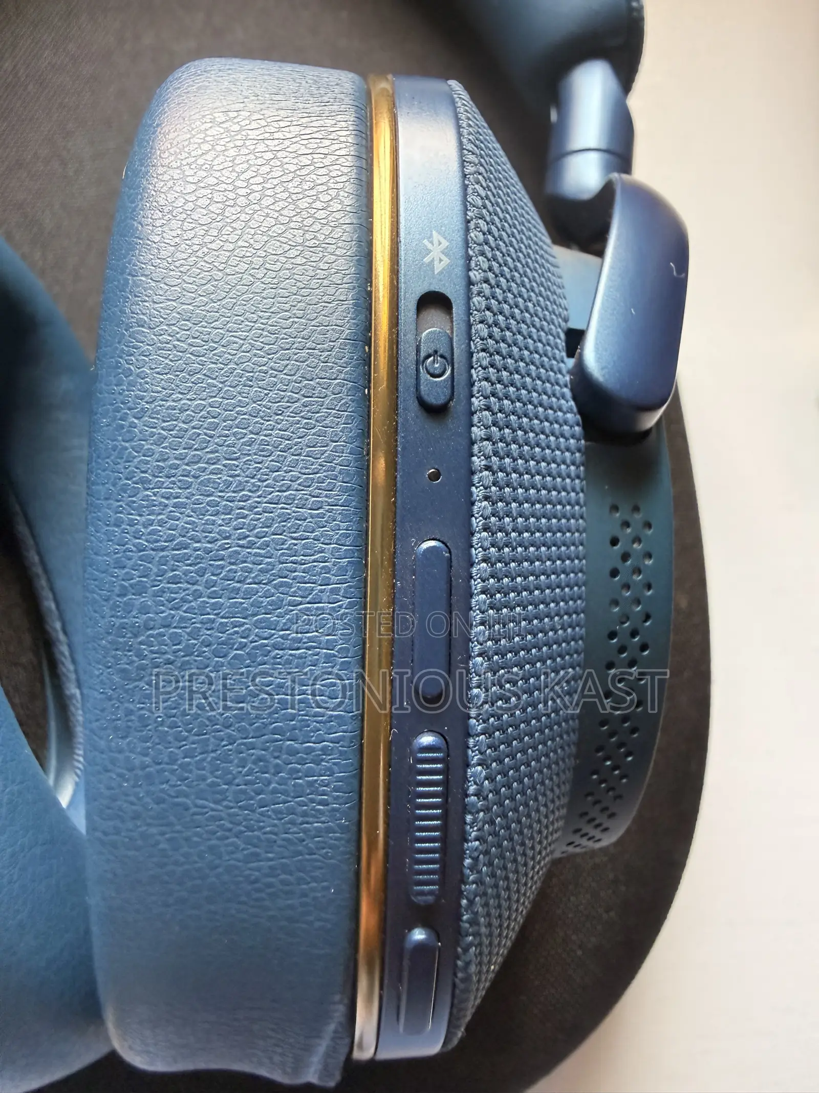 Bowers and Wilkins PX7 S2 Headphone