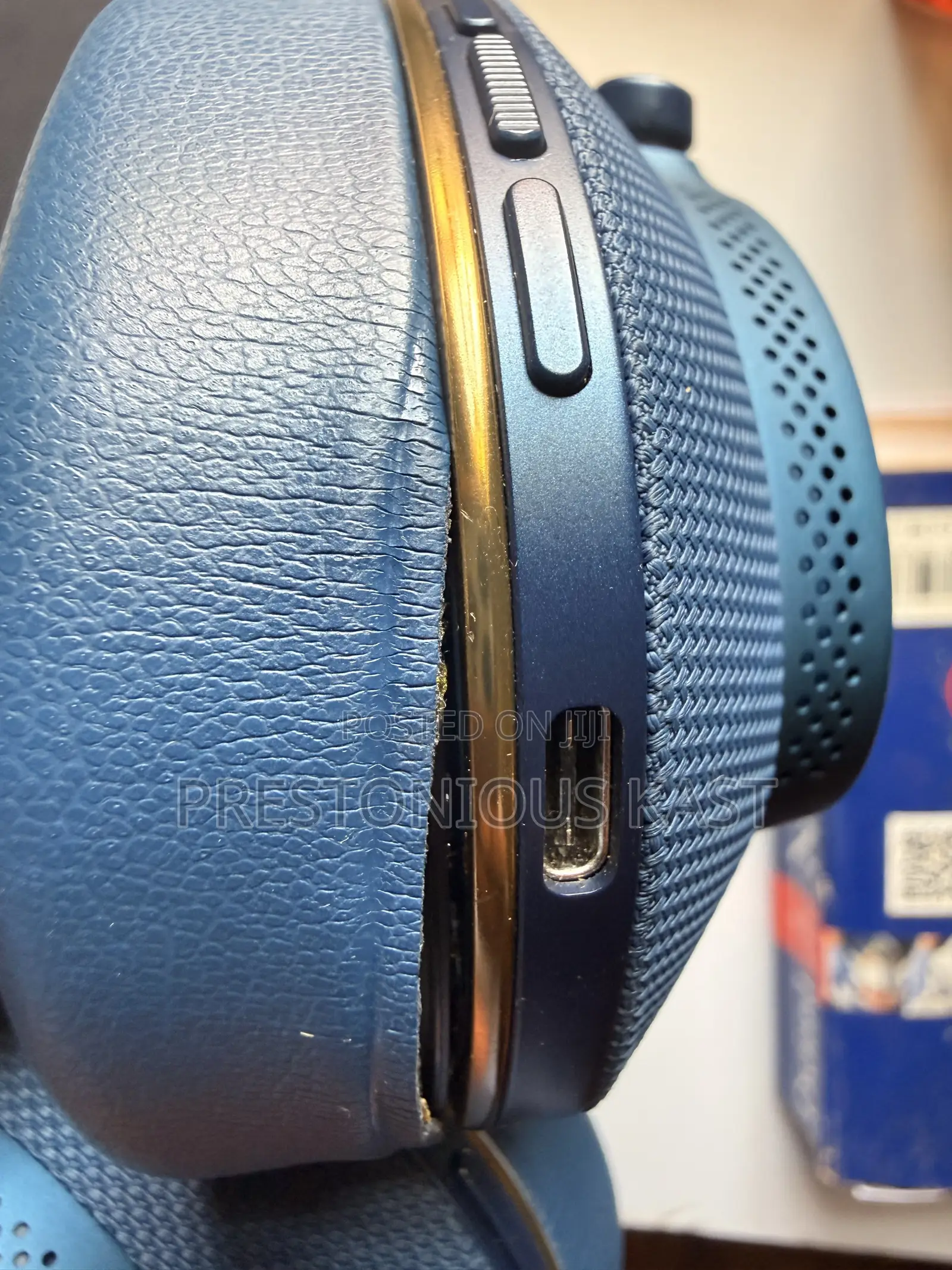 Bowers and Wilkins PX7 S2 Headphone