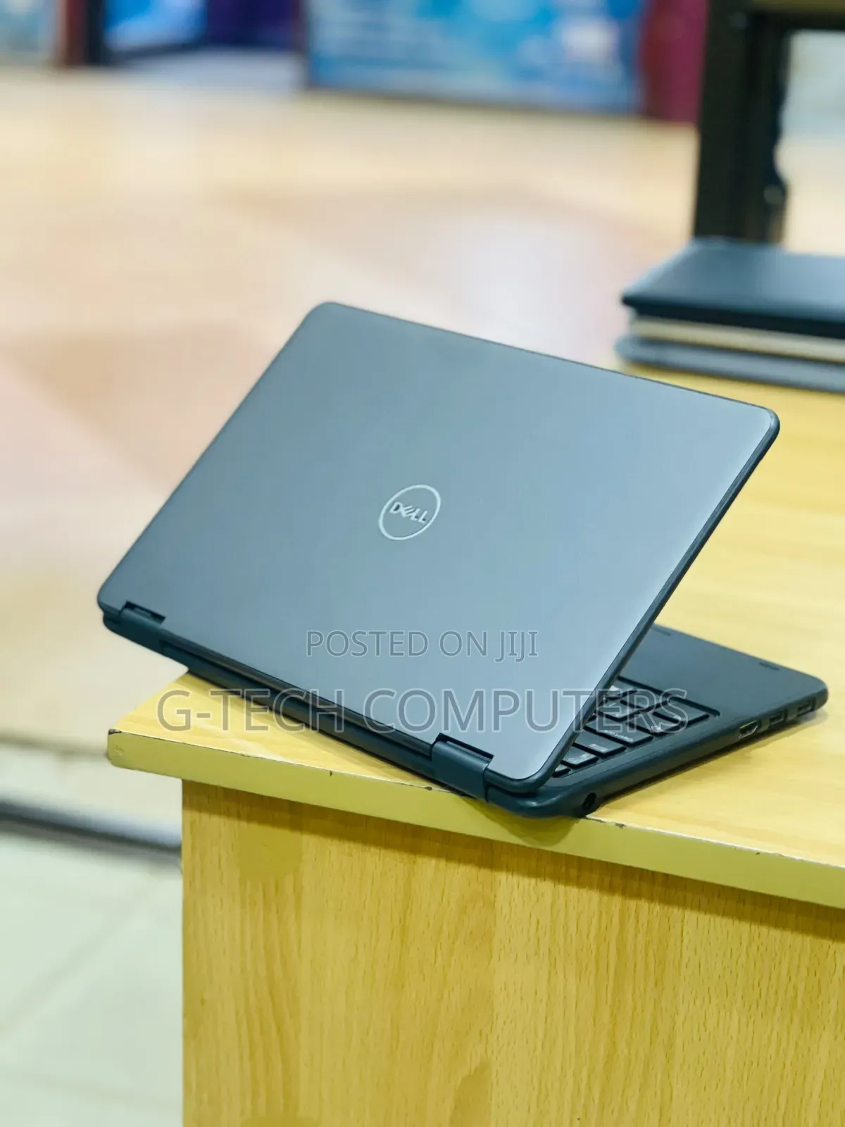New Laptop Dell Latitude 3190 2-in-1 4GB Intel Celeron SSD 128GB