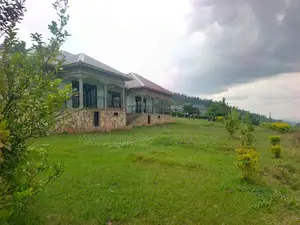 4bdrm House in Division A for sale