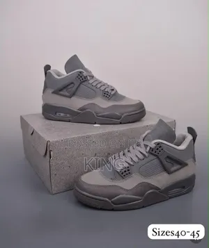 Jordan 4 Retro SE "Wet Cement" Sneakers Monochromatic Grey Nubuck